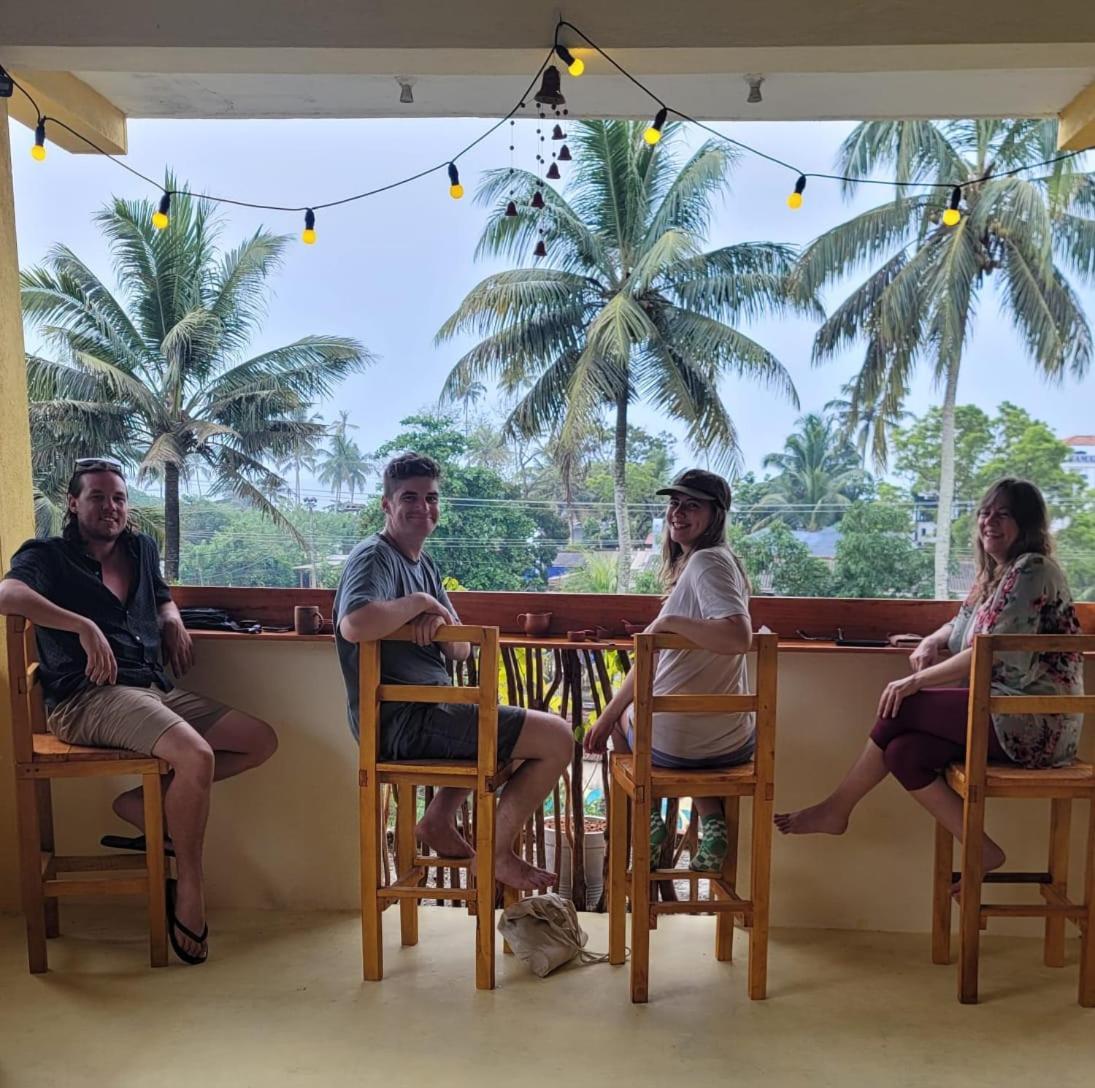 Wake N Flow, Weligama Exterior photo